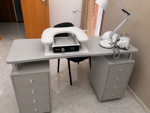Tavolo manicure con aspiratore - manicure,